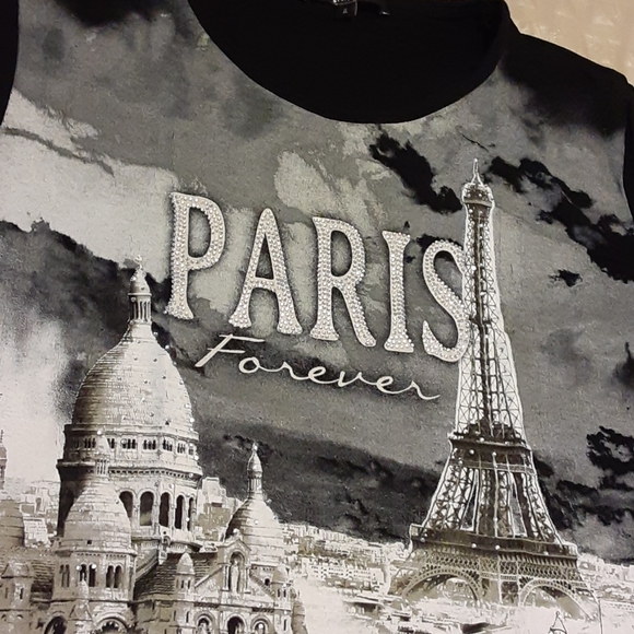 BEAUTIFUL TOP DESIGN IN FRANCE EXELLENT SIZE S - Picture 2 of 8